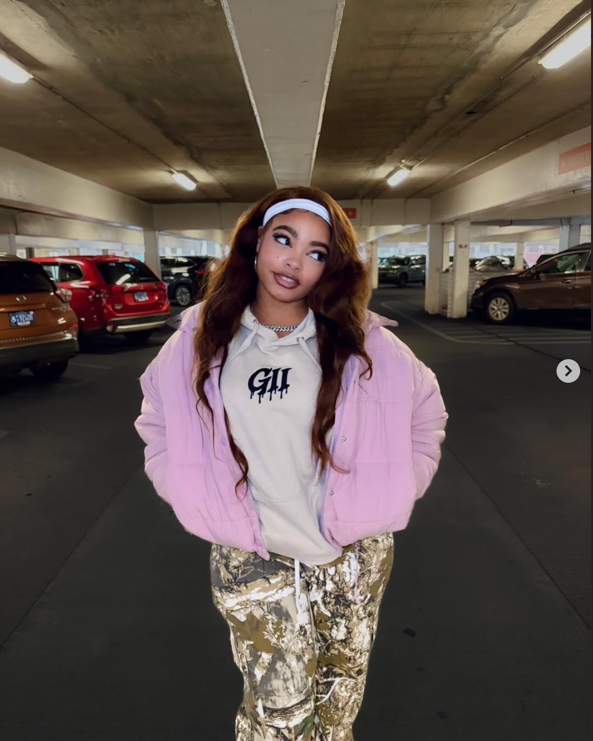 GII "SEEK FIRST" HOODIE